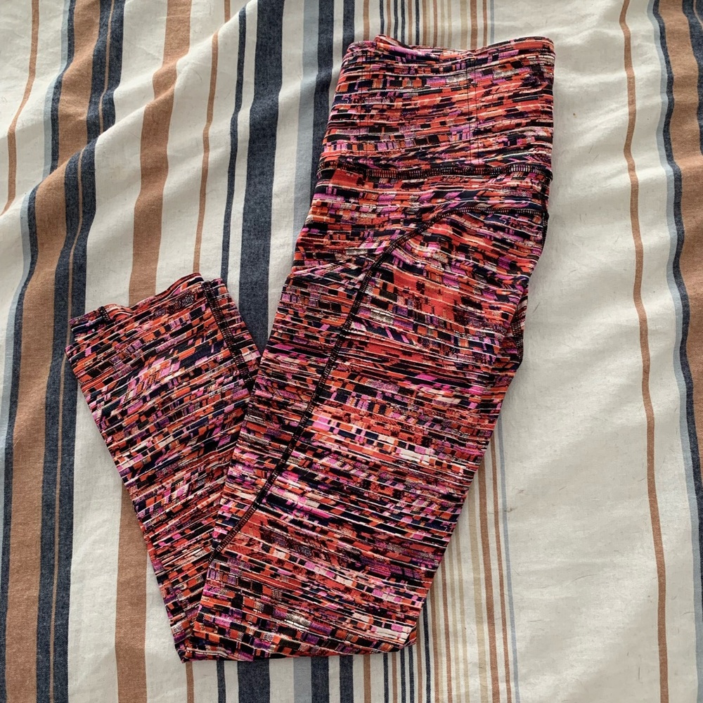 Lululemon cropped leggings